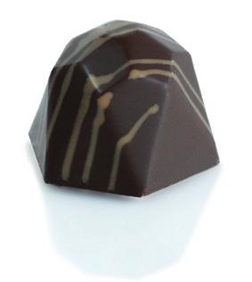 cioccolato bianco, cocco rappè, panna* Chocolat blanc, crème*, mente poivrée Chocolat au lait, chocolat noir 64%, miel, crème* Chocolat au lait, crème*, sucre, fèves de cacao Crème*, chocolat noir