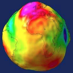 La forma della Terra: il geoide La forma della Terra deriva da molteplici forze (di attrazione gravitazionale, legate ai movimenti di rotazione e traslazione, ecc.