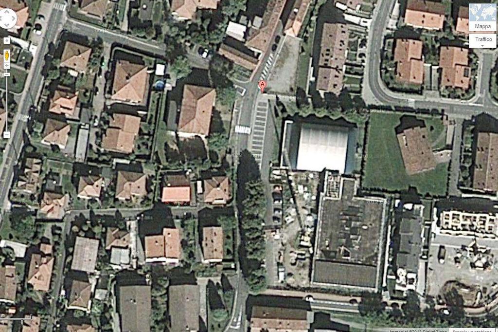 RELAZIONE Dopo avere realizzato la nuova scuola primaria in località Ghiaie, l amministrazione comunale provvede alla riqualificazione dell edificio ex scuole elementari, accrescendo un insieme di