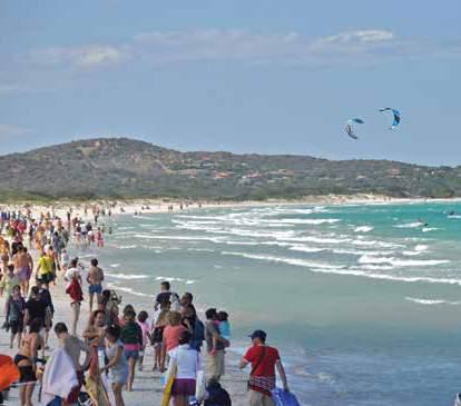 Un litorale tra i più belli e rinomati della Sardegna, meta di turismo internazionale, sportivo e adatto a tutte le età.
