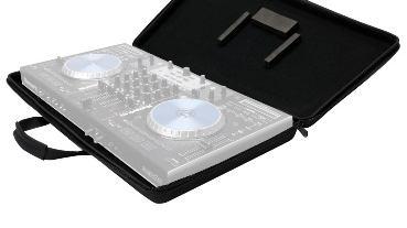 Compatibile con PIONEER XDJ R1, DDJ SX, XDJ AERO, DDJ T1, DDJ S1, NUMARK N4, ZED 24 e tanti altri di dimensioni simili EURO 185,00 U-6 FF 65-43 FULL FLIGHT Flightcase universale personalizzabile per