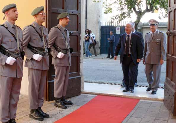 Tra gli illustri ospiti intervenuti alla giornata di studi, il Prefetto Dott. Mario Esposito (Direttore della Scuola Superiore di Polizia).