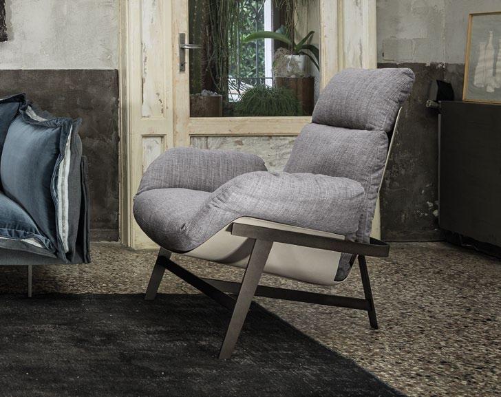 Armchair and pouf in Pelle B 3151, micaceous brown base and structure in fiberglass RAL 7006.