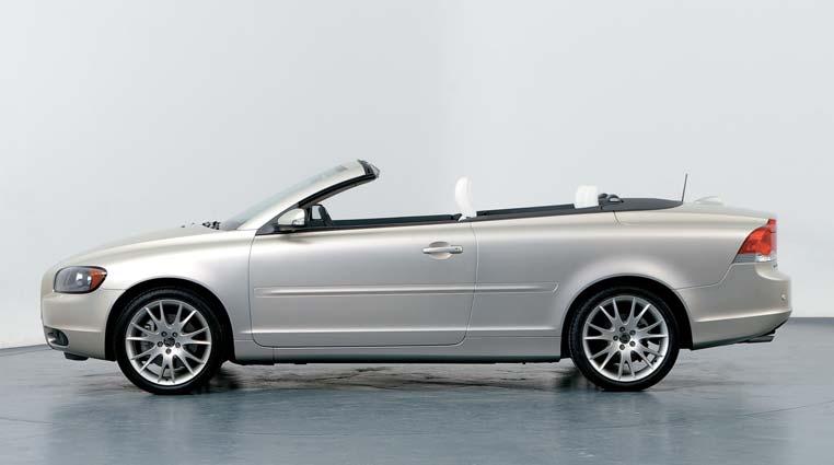 VOLVO C70 Dalla collaborazione tra