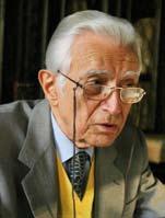 Buon compleanno, Professore Fotoprint Il professor Antonio Brancati ha 90 anni. Il suo compleanno, anzi, con dignità antica, il suo genetliaco, è caduto il 2 febbraio 2009.