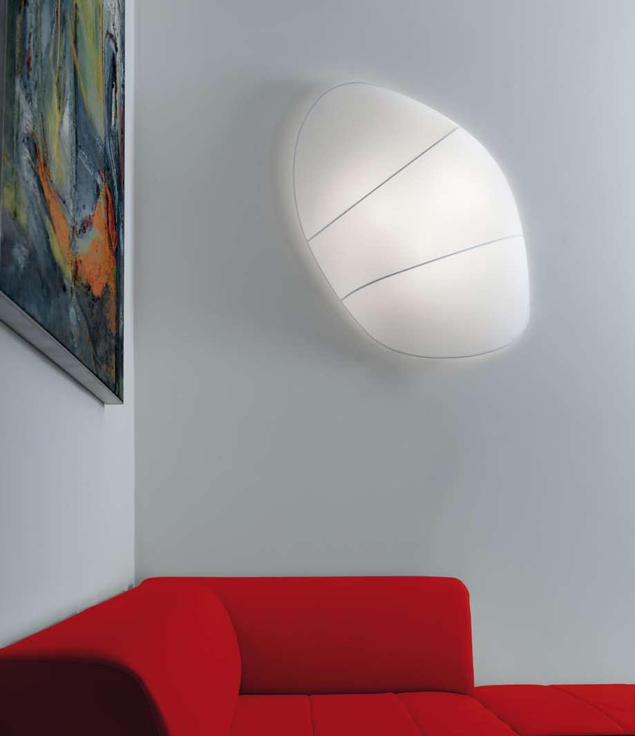 80 petra Lampada da parete e da soffitto Ceiling and wall lamp AP-PL P: L/W 67,5 H 49,5 P/D 10 cm E27 2 x 100 W o/or 25 W risparmio energetico energy saving 057.315.01.
