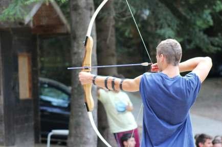 Il gruppo può rimanere sui percorsi massimo 3 ore consecutive, salvo diverso accordo.