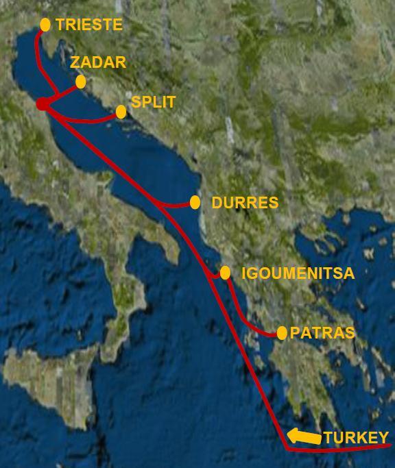 Ancona, terminal delle Autostrade del mare Posizionamento strategico per il traffico traghetti: mix ideale di collocazione geografica e tempo di traversata per i traffici tra Europa