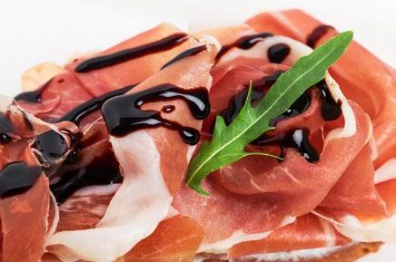 appellativo balsamico. L uso in cucina si è evoluto nei secoli, da condimento per carni e formaggi nei pasti di una volta, all uso su verdure e crudité in auge oggi.