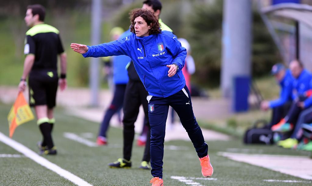 NAZIONALI Finisce 0-0 la sfida con l Inghil- A Formia, nella casa dello sport, le Azzurrine si preparano per la Fase terra, le Azzurrine escono a testa Elite europea alta dall Europeo Non riesce l