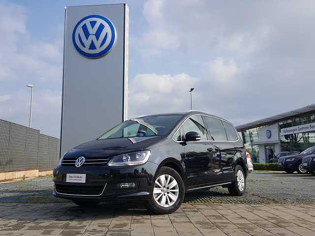 Volkswagen Sharan 2.0 TDI 150 CV DSG Comfortline BlueMotion Tech. Sharan Immatricolazione: 5/ 2016 KM: 62304 Colore: pastello Carrozzeria: Monovolume/Pulmino Cilindrata: 1968 Prezzo: 27.