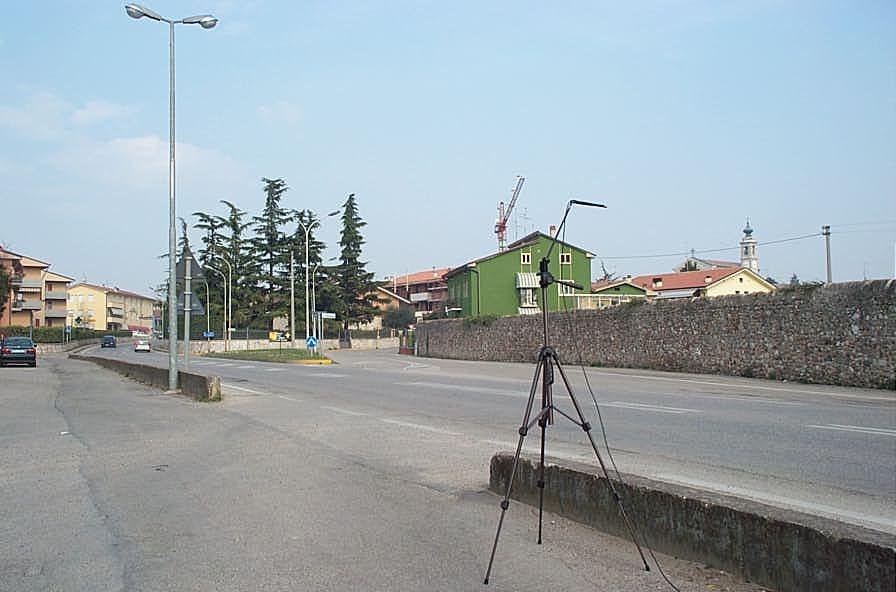 Misure eseguite Misura n 3 Diurna Strada Napoleonica (S.P. 27A) all ingresso dell abitato di Sandrà Descrizione delle sorgenti specifiche: traffico veicolare.