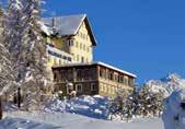 (xz Ç@ HOTEL WALDHAUS AM SEE L hotel Waldhaus am See rientra tra i migliori alberghi*** svizzeri. Si trova sul lago di St.