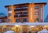 Via Curtins 2, 7500 St. Moritz, T +41 81 830 83 83 willkommen@randolins.ch, www.randolins.ch a 150 65 è!x D* 4P#R Ç@ E RESORT RANDOLINS PER FAMIGLIE Luogo ideale per le vacanze di grandi e piccini.