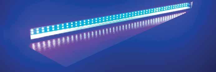 LAMPADE UV Lampada lineare Lampada progettata per consentire la catalizzazione di adesivi reagenti all UV per incollaggio di PMMA, policarbonato e