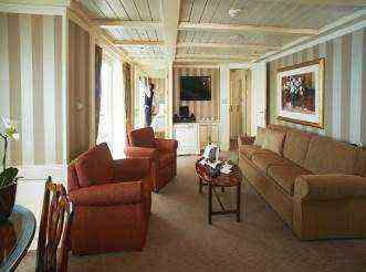 Owner s Suite Una stanza: 55m² con veranda Due stanze da letto: 77m² con veranda Fino a quattro ospiti Ponte:7 Un nome che riassume uno stile di vita.