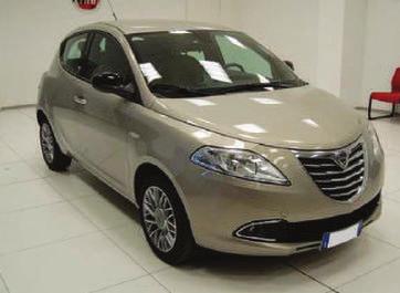 Lancia Ypsilon 3ª serie 1.2 69 CV 5 porte Platinum EZ 12.2012 17.376 km 8.