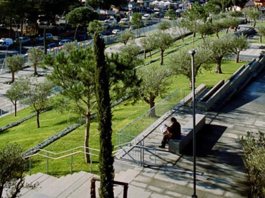 Grazie anche all Associazione Libera, che da anni lotta contro le Mafie, oggi per noi bambini è possibile usufruire nella