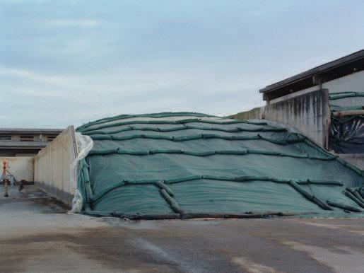 telo fine e un telo bianco-nero abbinati ad una