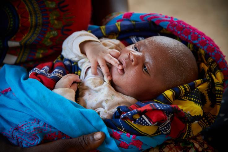 SOPRAVVIVENZA E SVILUPPO DELL INFANZIA Ogni anno, milioni di bambini sotto i 5 anni d età perdono la vita, quasi sempre per cause prevenibili come polmonite, diarrea e malaria.