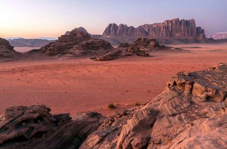 5 Giorno, Giovedì 30 Aprile Petra / Piccola Petra / Wadi Rum (110 km) Prima colazionein hotel e incontro con la guida per il tour della Piccola Petra.