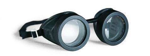 OCCHIALI DI SICUREZZA Goggles SPARTA Mascherina in materiale plastico morbido; con elastico regolabile. Goggle in soft material; frame with adjustable elastic band.