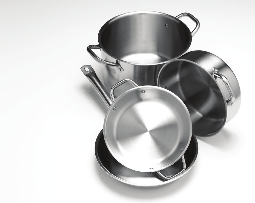 Alu-Inox Alu-Inox Alu-Inox Alu-Inox Alu-Inox Tegame 2 maniglie Omelette pan 2 handles Pfanne 2 Griffe Plat rond 2 anses Paellera 2 asas Cod.