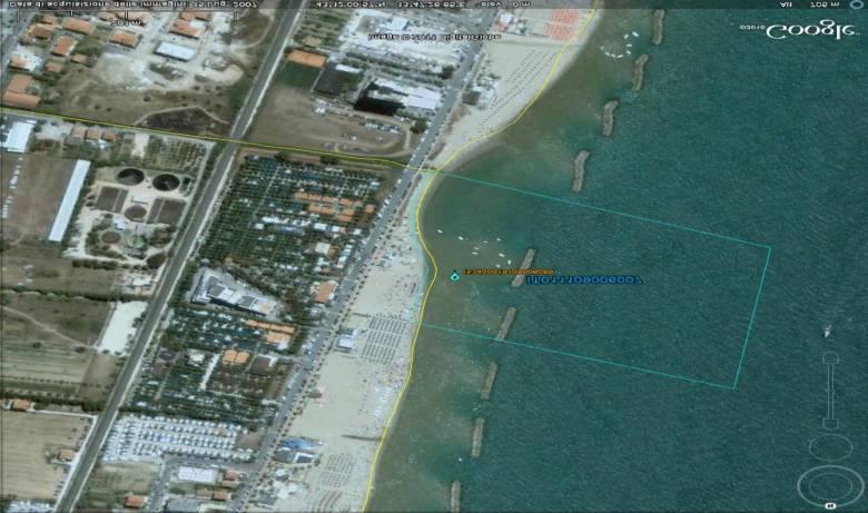 30 settembre Frequenza di monitoraggio mensile Stagione balneare 1 maggio - 30 settembre ZZ Spiaggia con sabbia fine con pendenza media del 3% sia della spiaggia emersa che sommersa protetta da