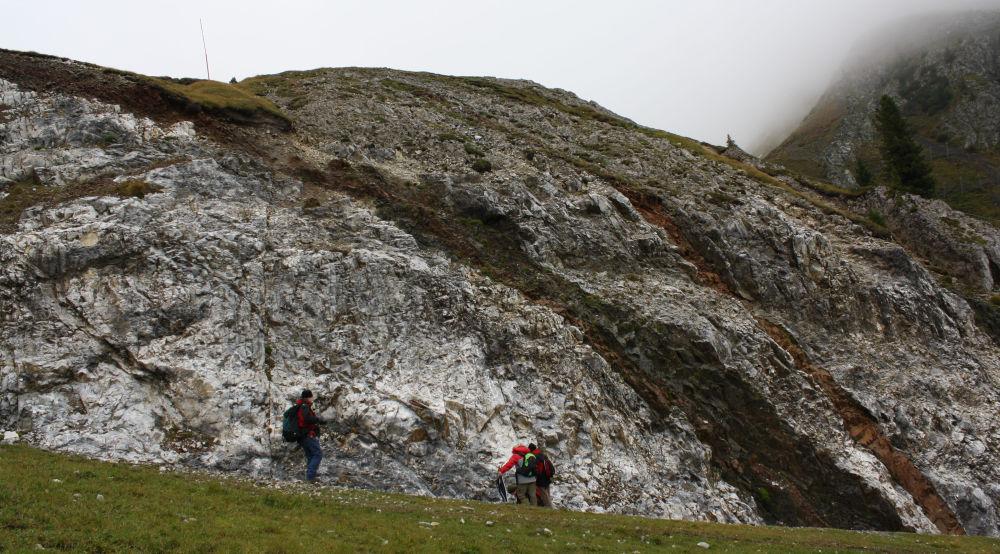 Geologia Proprietà tecniche di terre e rocce Colore e coefficiente di dilatazione Il colore della roccia riveste