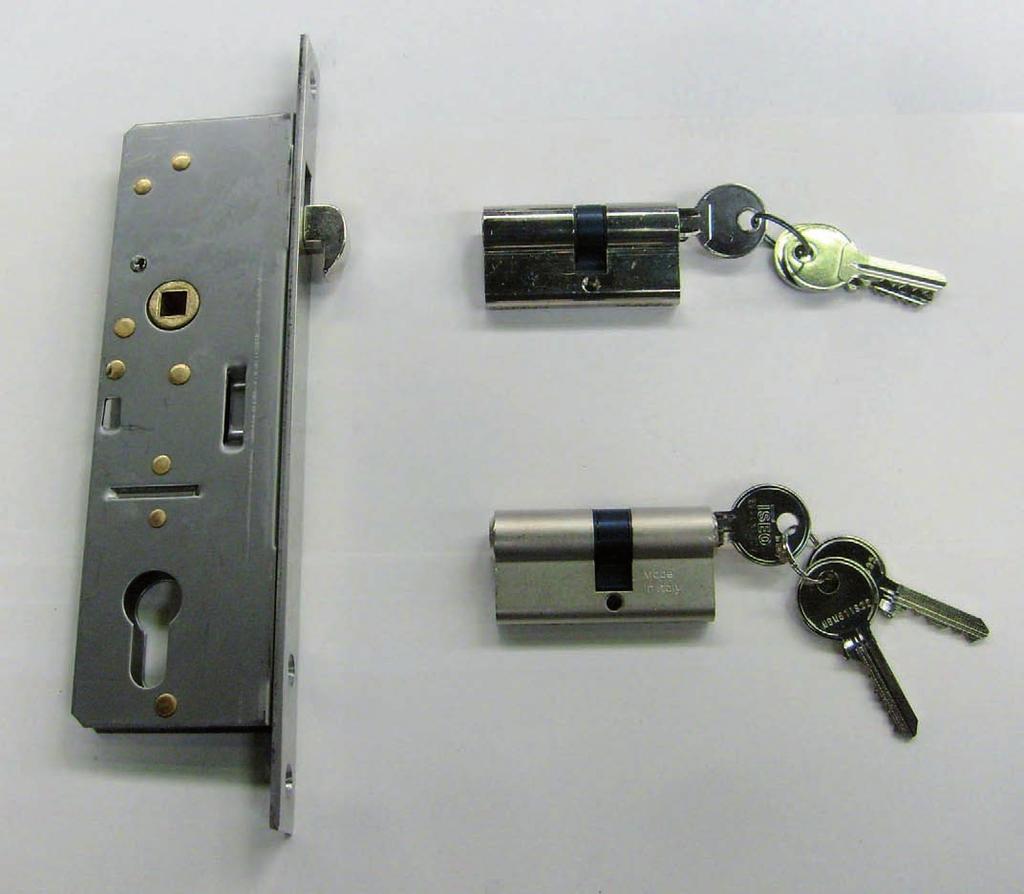 serratura door lock keys serrure complete de clef porte manuali / manual doors / portes manuelles tutti / all / toutes 1) serrratura door lock serrure 2) cilindro completo di 3 chiavi barrel lock