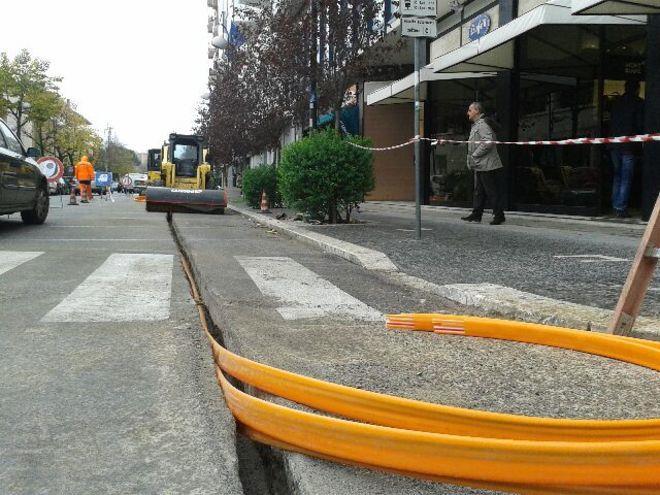 Nasce la rete in fibra ottica Enel 22/4/2016 Partito il piano Enel Open Fibre (EoF) che porterà la Fibra di Enel accesa da servizi Vodafone e Wind.