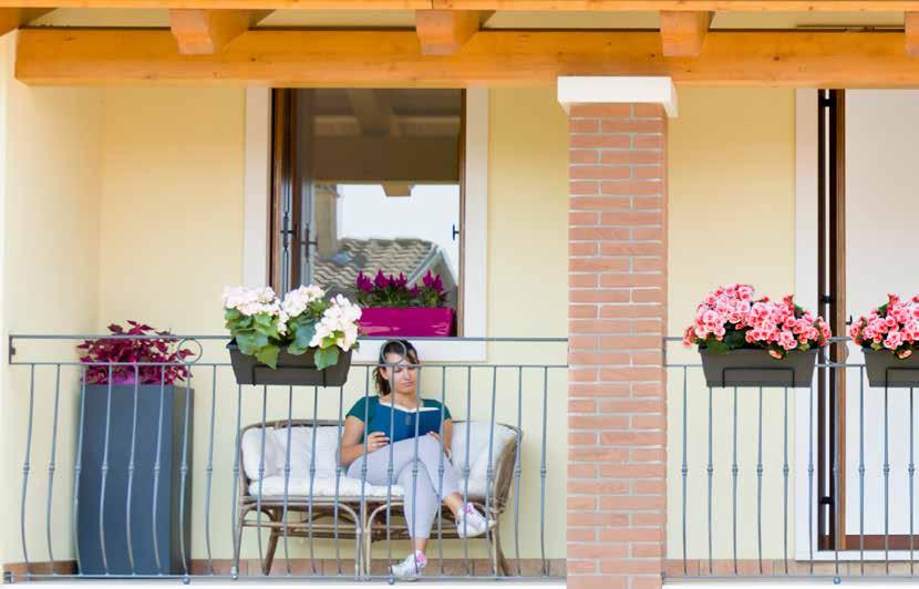 JARDINERA BALCONERA CON PLATO Conf. Dim.