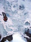 Sport SCI ALPINO : - 2 piccoli ski-lift a "misura di famiglia" che assicurano ai principianti ed agli sciatori piccoli discese facili e divertenti ( Canosio: Sciovia Pra La Grangia e Frere: Sciovia M.