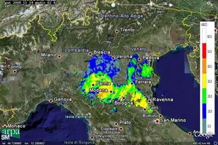 Simultaneamente si assiste ad un abbassamento delle temperature dovuto all avanzamento del segnale in quota e riconoscibile dall aspetto concentrico dell immagine radar causato dall effetto della