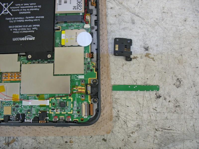 Passo 5 Il passo successivo sarà quello di rendere il connettore di bordo di un pezzo pezzo di PCB.