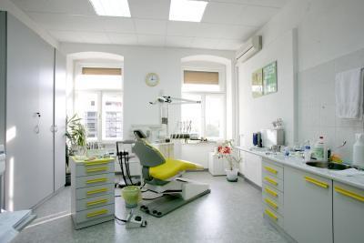 STUDIO DENTISTICO: