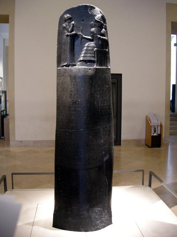 La stele di Hammurabi Il nome di Hammurabi, re babilonese, è passato alla storia soprattutto a causa del più antico codice scritto di leggi.