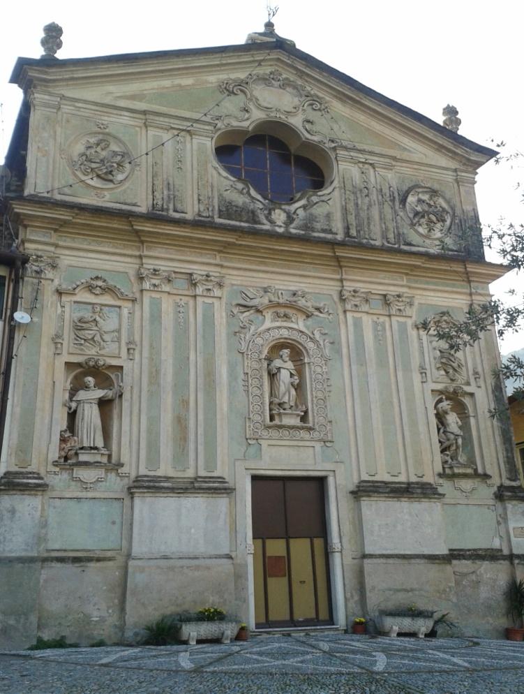 CHIESA DI SANT'ANTONIO ABATE Dat catastali: N.C.E.U. Fg.2 lett. B ente urbano privo di intestazione e consistenza(vedi visura allegata). Ubicazione : P.zza Sant Antonio.