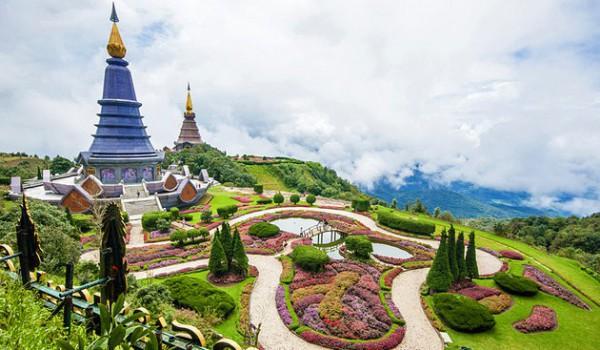 TRIANGOLO D'ORO - CHIANG RAI, CHIANG SAEN, CHIANG MAI, MAE TANG DURATA 3 giorni/2 notti GUIDA locale parlante italiano INCLUSE tutte le prime colazioni 2 pranzi PARTENZE da Chiang Rai,