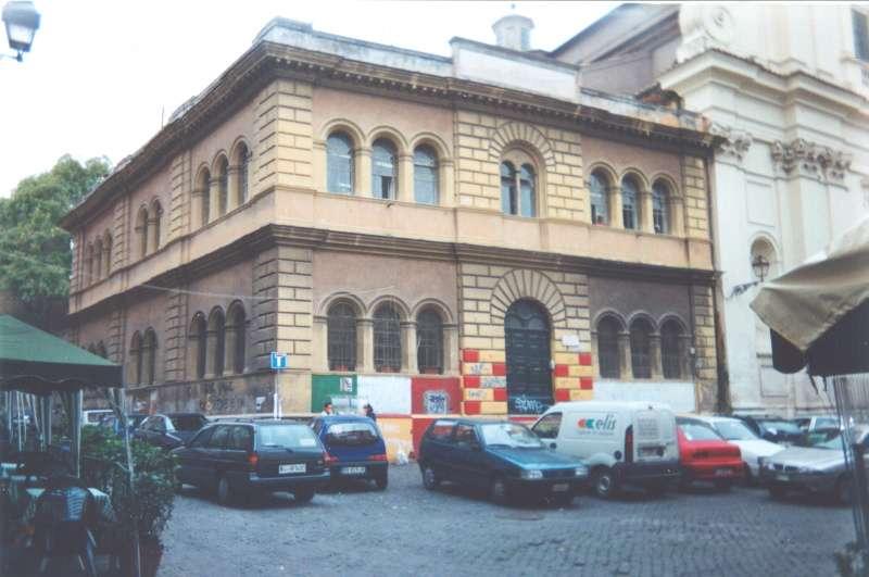 area e locale al Comune di Roma dal convento dei Carmelitani Scalzi della Scala PROGETTISTI: ing. arch.