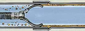 La Testa snodata guida dentro i tubi di scarico e si adatta soprattutto a scarichi contrapposti e curve strette. C-1IC 25' (7,6 m) Condutture di scarico da 1 1 4" (32 mm) a 2" (50 mm).