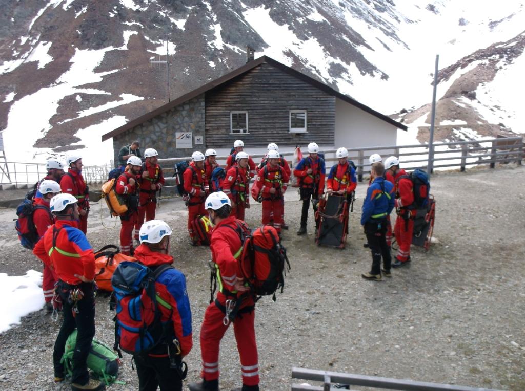 Cooperazioni per situazioni di emergenza Esercitazione del Soccorso Alpino presso il