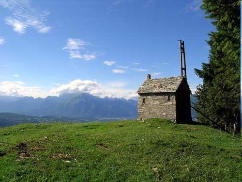 Religione Differenze tra molto e poco religiosi, oltre che tra tipi di religione: Differenza nella percezione di eventi esterni (es.