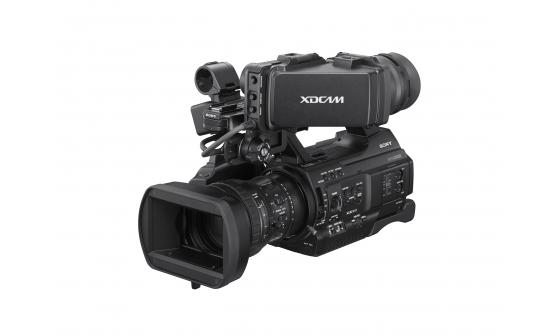 PMW-300K1 Camcorder XDCAM semi-portatile a spalla con tre sensori CMOS Exmor da 1/2", ottica HD intercambiabile con zoom 14x e registrazione Full HD 422 a 50 Mbps Presentazione Camcorder portatile