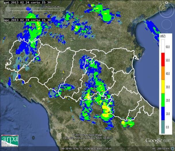 Il profilo verticale di riflettività calcolato nell area di Gattatico a mattino del 24/2 e le mappe di classificazione delle idrometeore (Figura 21 ) confermano, per