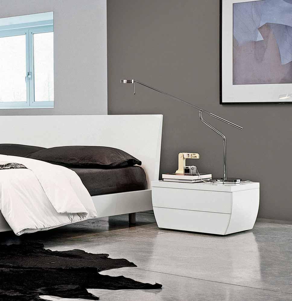 ENVY white glossy lacquered BED 1 MING
