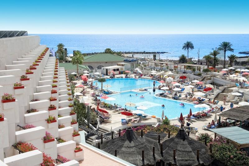 VERARESORT GALA PLAYA DE LAS AMERICAS TENERIFE dal 6 al 31 gennaio 684 716 dal 1 al 11 febbraio 711 743 dal 12 al 18 febbraio 774 806 dal 19 febbraio al 25 marzo 720 752 dal 26 al 31 marzo 927 959