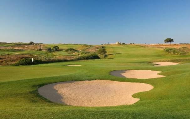 1 - Overview OVERVIEW Il Donnafugata Golf Club dispone di due percorsi Championship da 18 buche con una lunghezza superiore ai
