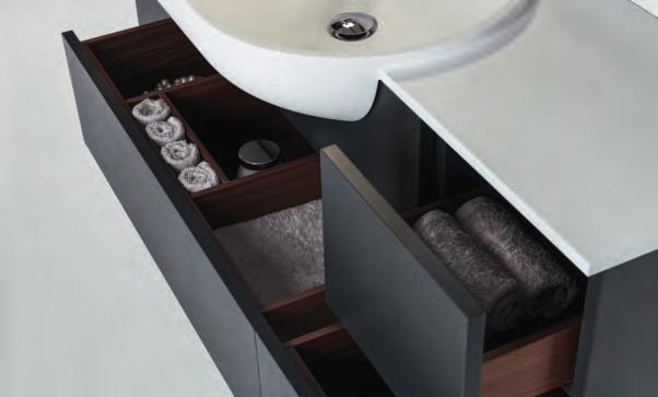 Composition with central built-in basin, furniture with drawer and side chest of drawers. Push handle and optional internal drawers in wood with sliding organizers.