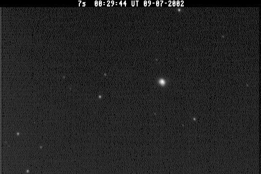 M 97 (URSA MAJOR) M97, soprannominata Nebulosa Gufo, per la presenza di due lobi oscuri all interno del disco planetario che fanno pensare agli occhi dell uccello notturno.